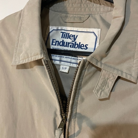 Men’s Tilley Endurables Windbreaker Jacket *SIZE SMALL* Full Zipper & Pockets - Picture 2 of 12